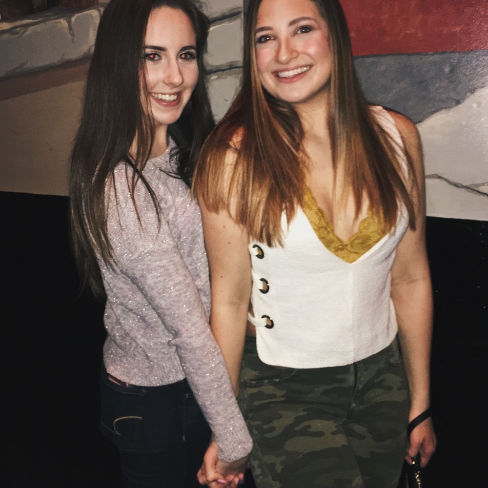 Cream top with cross sides